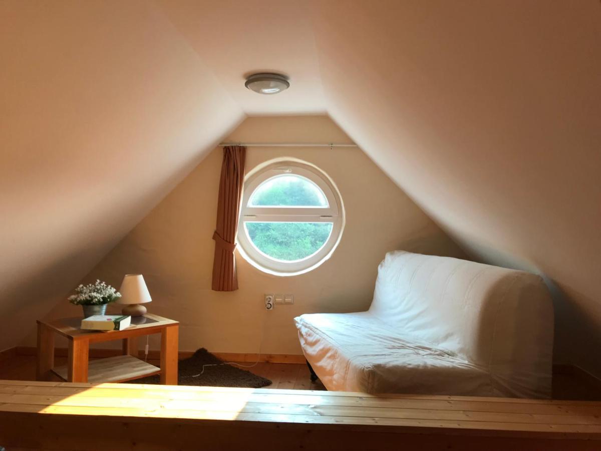 Ferienwohnung Am Pommerbach Pommern Luaran gambar